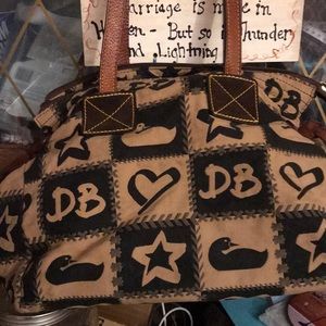 Dooney& Bourke shoulder bag
